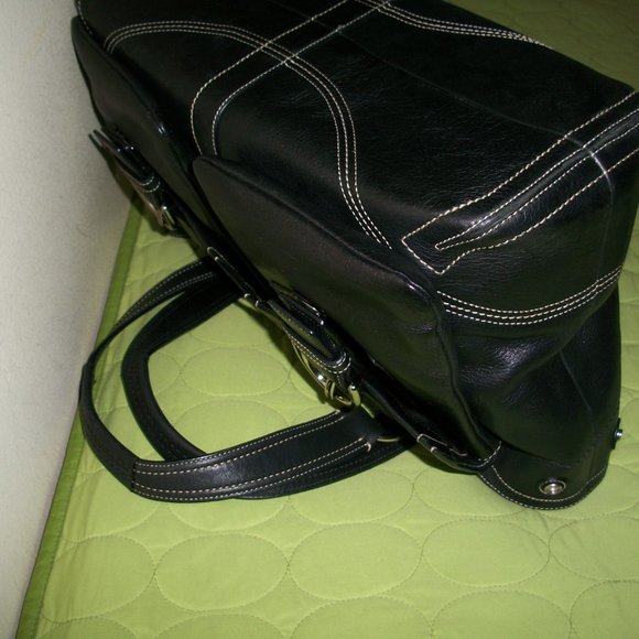 Coach Black Large Leather Beige Stitch Satchel/Shoulder Handbag - Picture 12 of 16